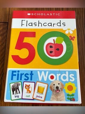 Scholastic Early Learners 50 First Words Flashcards